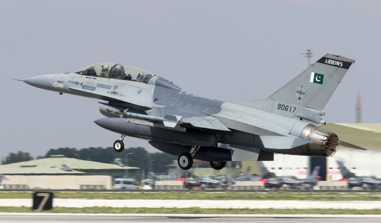 Pakistan Defence Minister’s “Top Gun” Moment? Claims He Flew 5 Indian Fighter Jets – Says, I Saw It on Social Media. Pakistan Defence Minister’s “Top Gun” Moment? Claims He Flew 5 Indian Fighter Jets – Says, I Saw It on Social Media.
